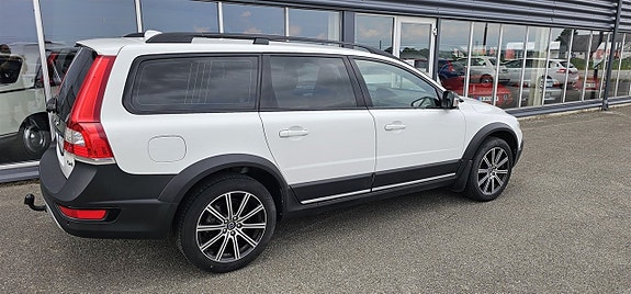 Volvo XC70 6 of 26