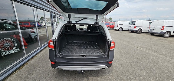 Volvo XC70 20 of 26