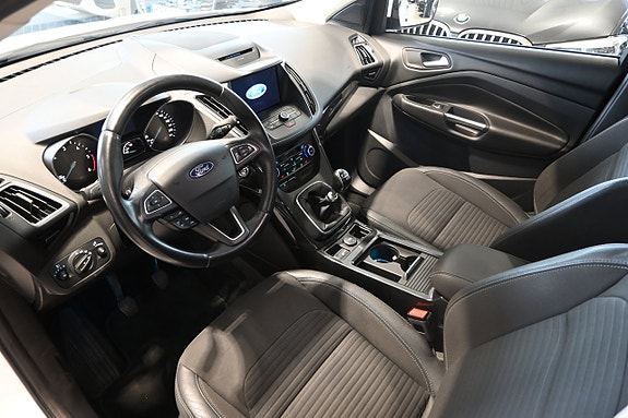 Ford Kuga 7 of 19