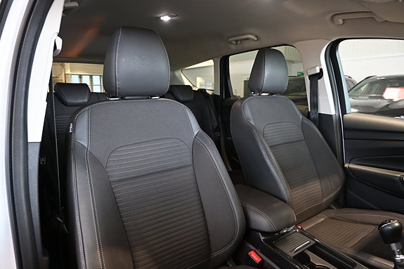 Ford Kuga 11 of 19
