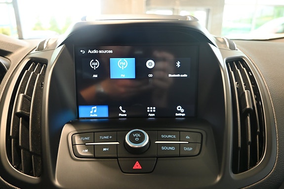 Ford Kuga 17 of 19