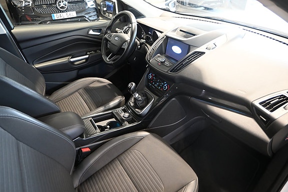 Ford Kuga 10 of 19