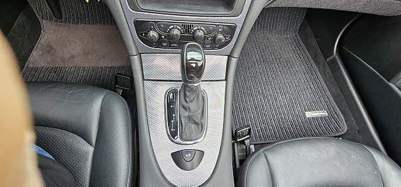Mercedes-Benz CLK240 15 of 22