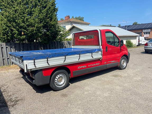 Opel Vivaro 4 of 10