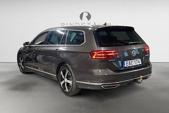 Volkswagen Passat 5 of 5