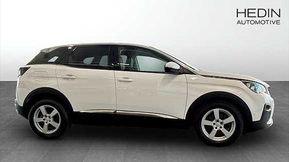 Peugeot 3008 4 of 5