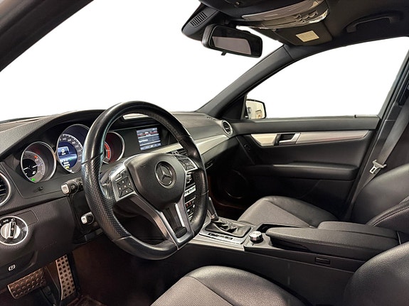 Mercedes-Benz C220 7 of 16