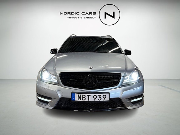Mercedes-Benz C220 4 of 16