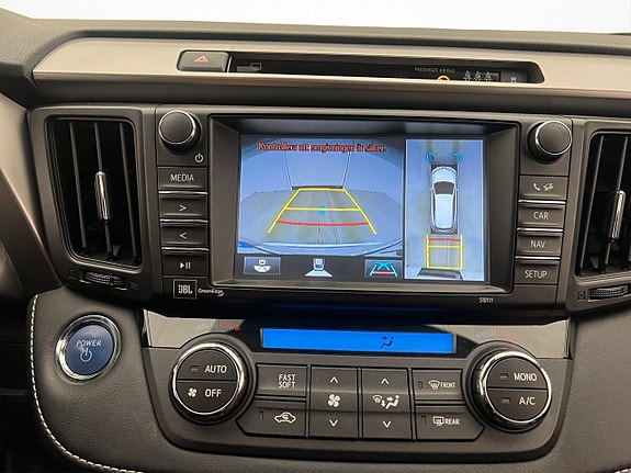 Toyota RAV4 20 of 30