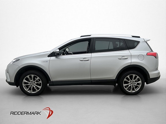 Toyota RAV4 5 of 30