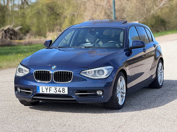 BMW 120d 3 of 5