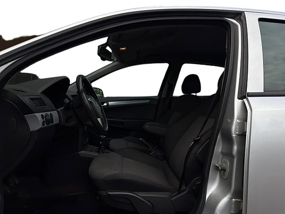 Opel Astra 9 of 22