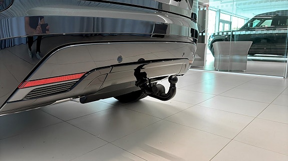 Land Rover Range Rover Velar 14 of 15