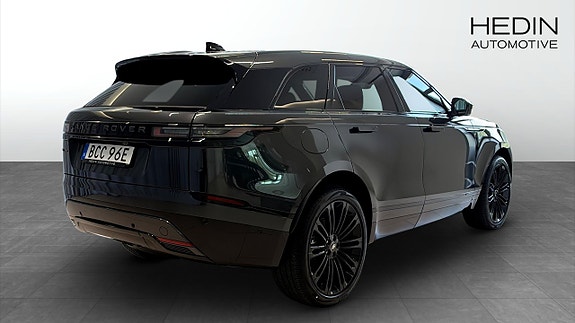 Land Rover Range Rover Velar 2 of 5