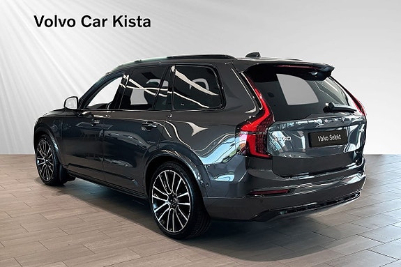 Volvo XC90 4 of 24
