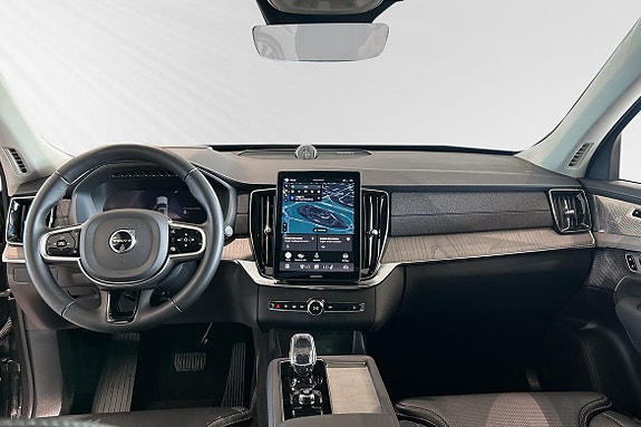 Volvo XC90 9 of 24