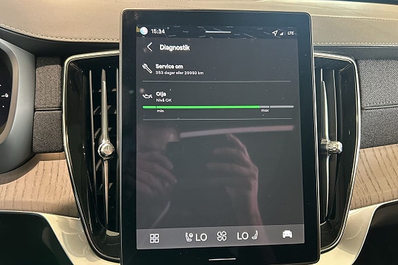 Volvo XC90 20 of 24