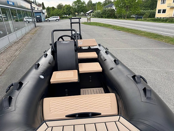 Black Wolf Rib DLX 390 HYPALON 7 of 10