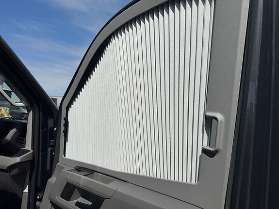 Volkswagen Crafter 13 of 20