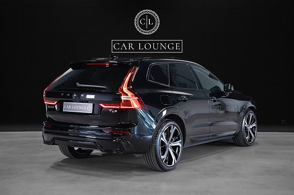 Volvo XC60 16 of 21