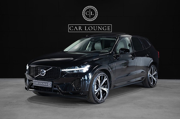 Volvo XC60 2 of 5