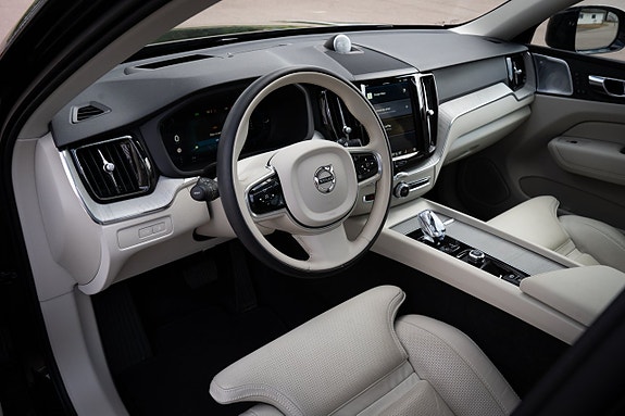 Volvo XC60 5 of 5