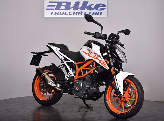 KTM 390 DUKE /NYSERVAD /ENDAST 230 MIL!!