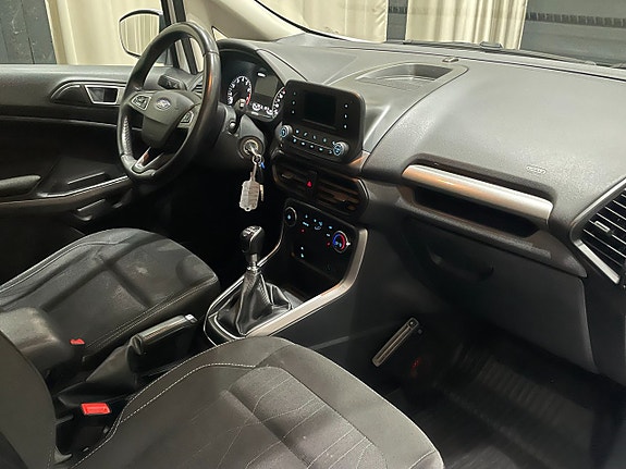 Ford Ecosport 12 of 16
