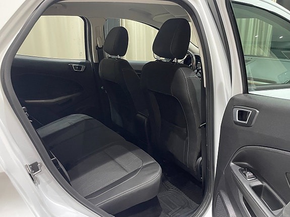 Ford Ecosport 10 of 16
