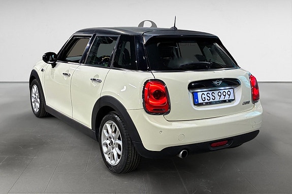 MINI Cooper 5 of 5