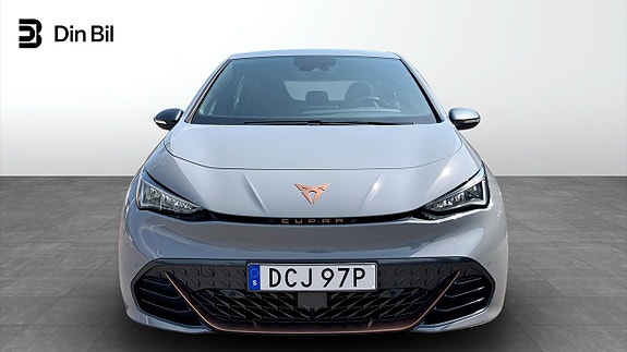 Cupra Born 4 of 5