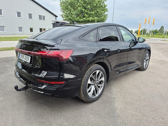 Audi e-tron Sportback 4 of 17