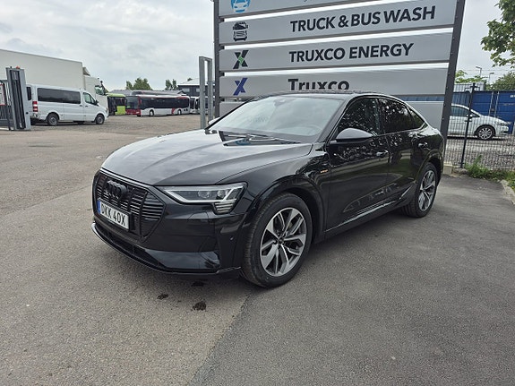 Audi e-tron Sportback 7 of 17