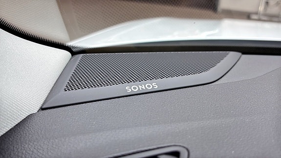 Audi Q3 13 of 16