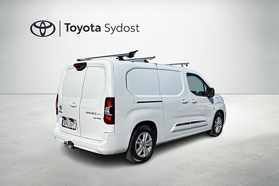 Toyota Proace City 3 of 5