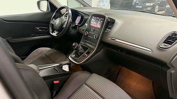 Renault Grand Scenic I 16 of 21