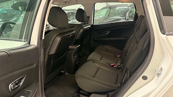 Renault Grand Scenic I 21 of 21