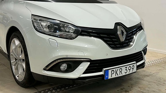 Renault Grand Scenic IV 5 of 5