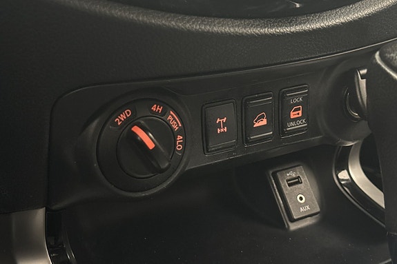Nissan Navara 24 of 29