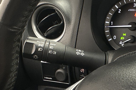 Nissan Navara 16 of 29