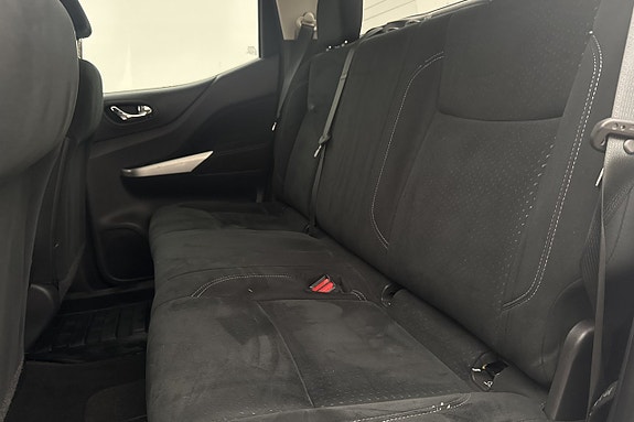 Nissan Navara 26 of 29