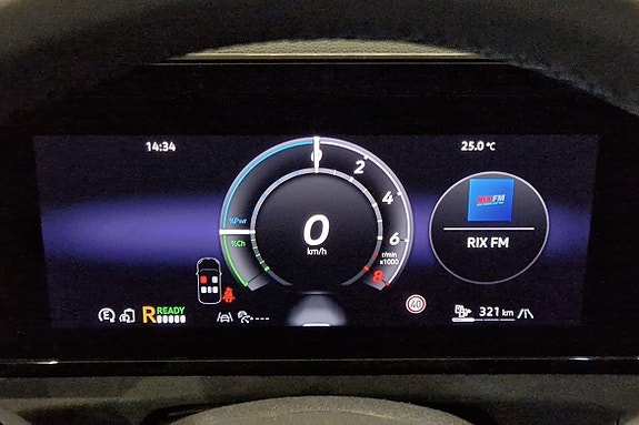 Volkswagen Tiguan 11 of 16