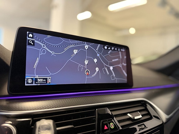 BMW 520d 15 of 18