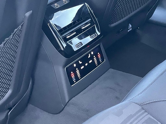 Audi A6 14 of 18
