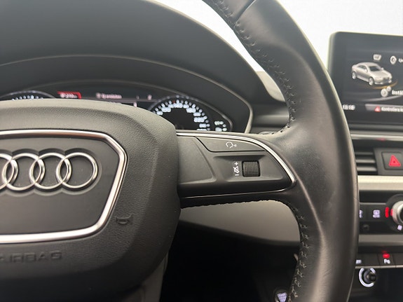 Audi A4 18 of 30