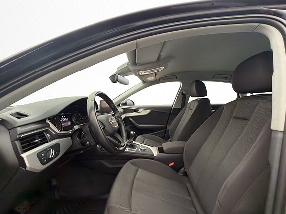 Audi A4 11 of 30