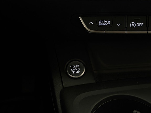 Audi A4 19 of 30