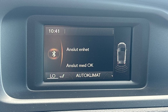 Volvo V40 17 of 23