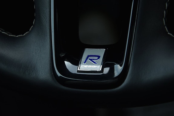 Volvo V60 25 of 25