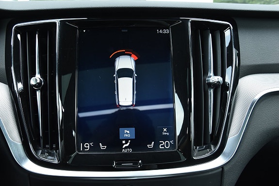 Volvo V60 18 of 25